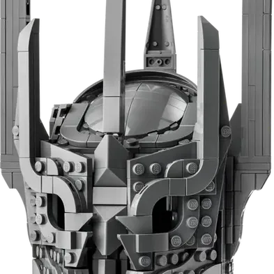 The Lord of the Rings: Sauron's Helmet