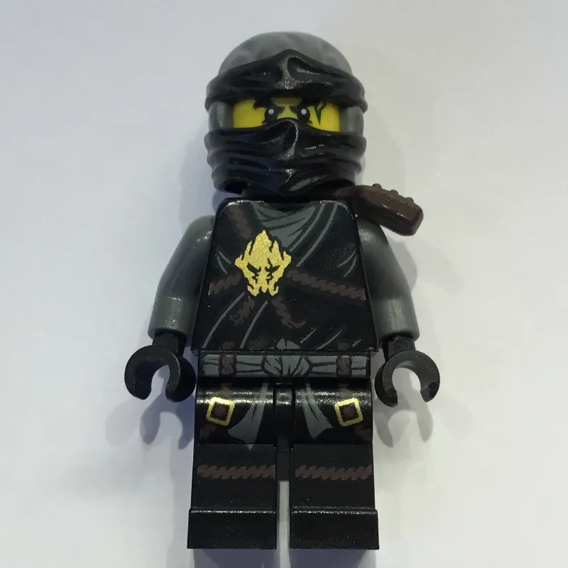 Cole in Honor Robes (Day of the Departed)