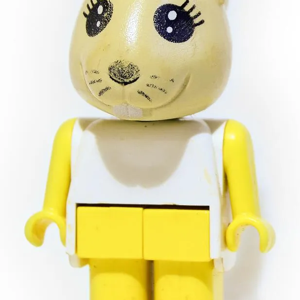 Fabuland Figure Bunny 3 - Orzoro Nestlé Promotional polybag