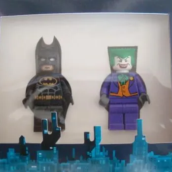 Batman and Joker Minifig Pack