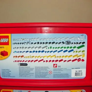 Build & Play [Red Tub]