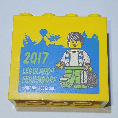 Brick 2 x 4 x 3 with 'LEGOLAND FERIENDORF 2017', Minifigure with Suitcase Print