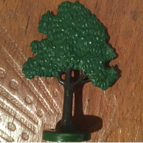 Plant, Tree Flat Oak painted with solid base