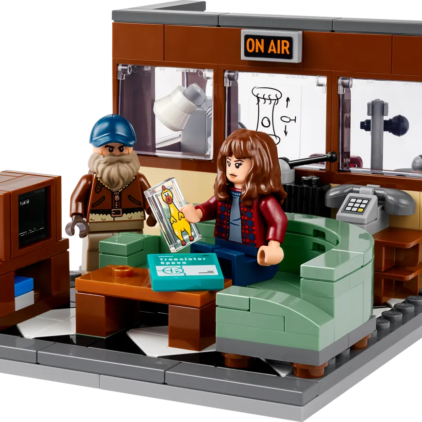 Stranger Things: WSQK Radio Station