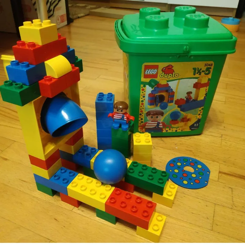 Medium Idea Bucket