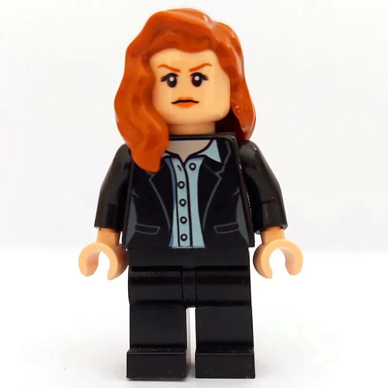 Lois Lane in Black Suit (DCEU)