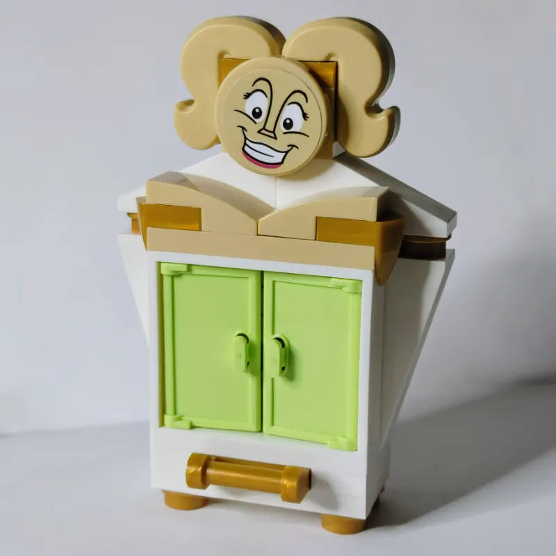 Madame de la Grande Bouche (Wardrobe) [Plain]