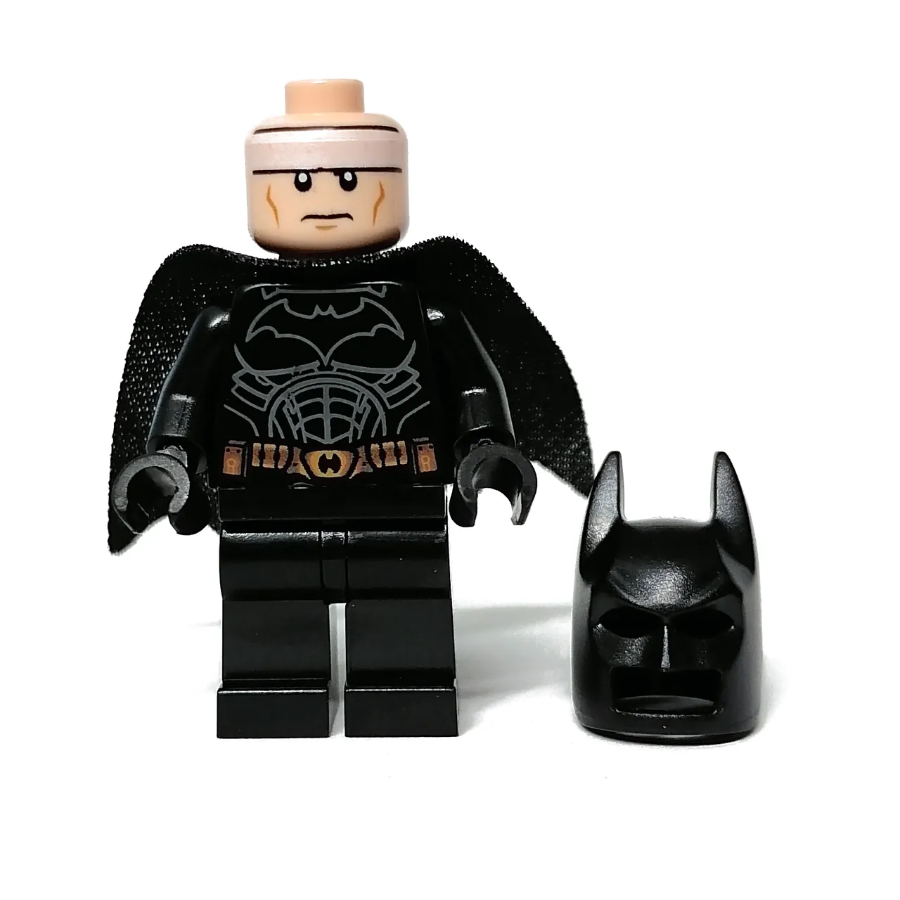 Batman, Black Suit, Black Cape and Cowl, Copper Utility Belt (37157 Cape)(Dark Knight Trilogy)