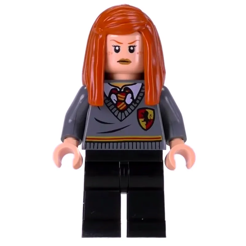 Ginny Weasley, Gryffindor Sweater with Crest