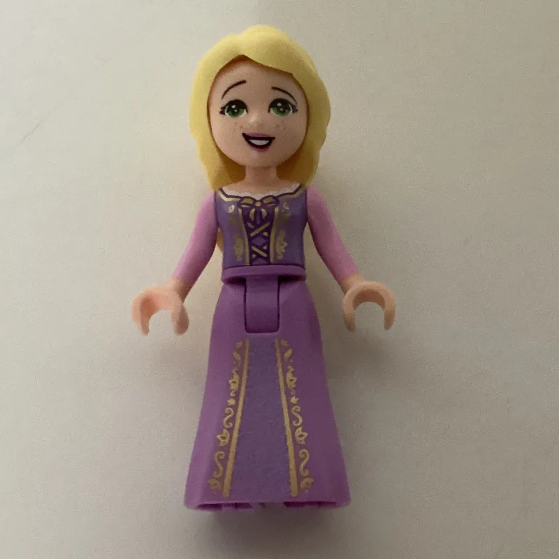 Rapunzel - Medium Lavender Dress, 1 Flower in Hair