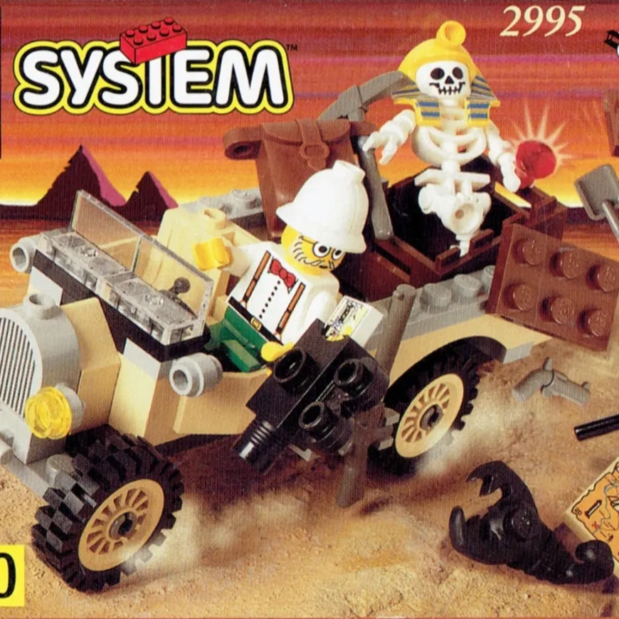 Adventurers Car & Skeleton