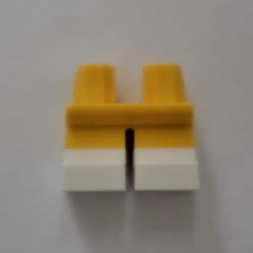 Legs Short with White Feet Pattern