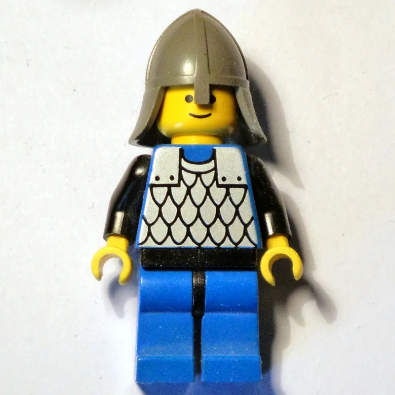 Knight (Scale Mail on Blue) - Black Arms, Blue Legs, Dark Gray Neck-Protector