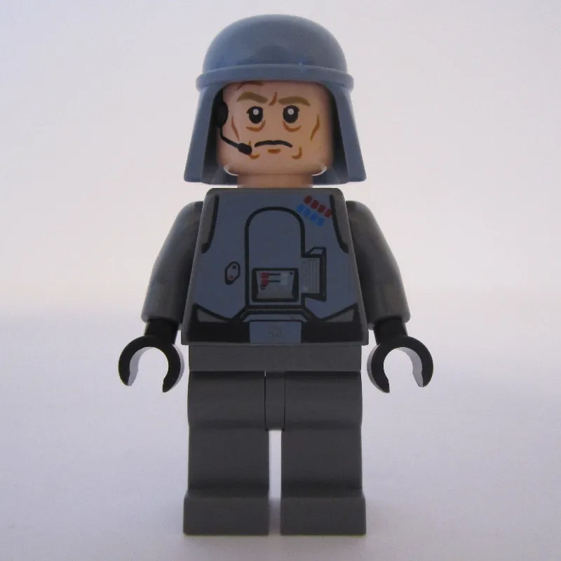 General Maximillian Veers, Sand Blue Helmet