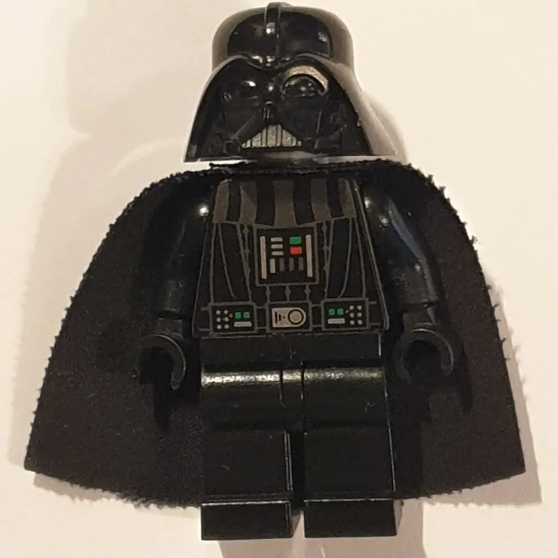 Darth Vader, Light Bluish Gray Skin, White Pupils (3626b Head)