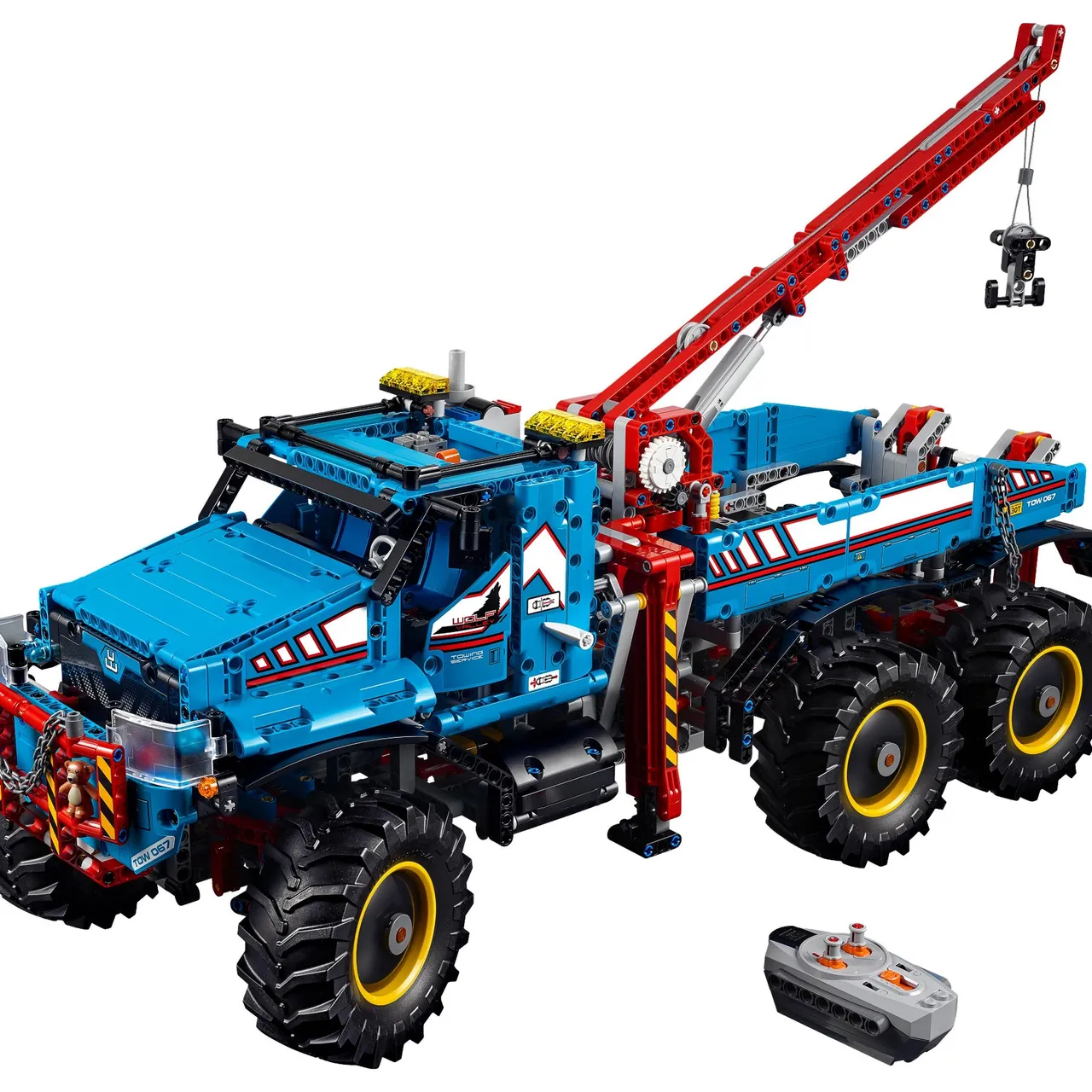 6x6 All Terrain Tow Truck