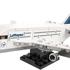 Lufthansa Plane