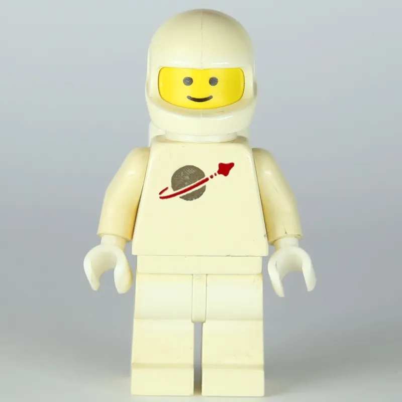 Classic Spaceman, White with Airtanks (2446 Helmet) (3626c Head) (3838 Airtank)