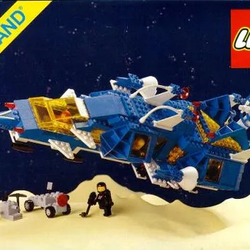 Cosmic Fleet Voyager