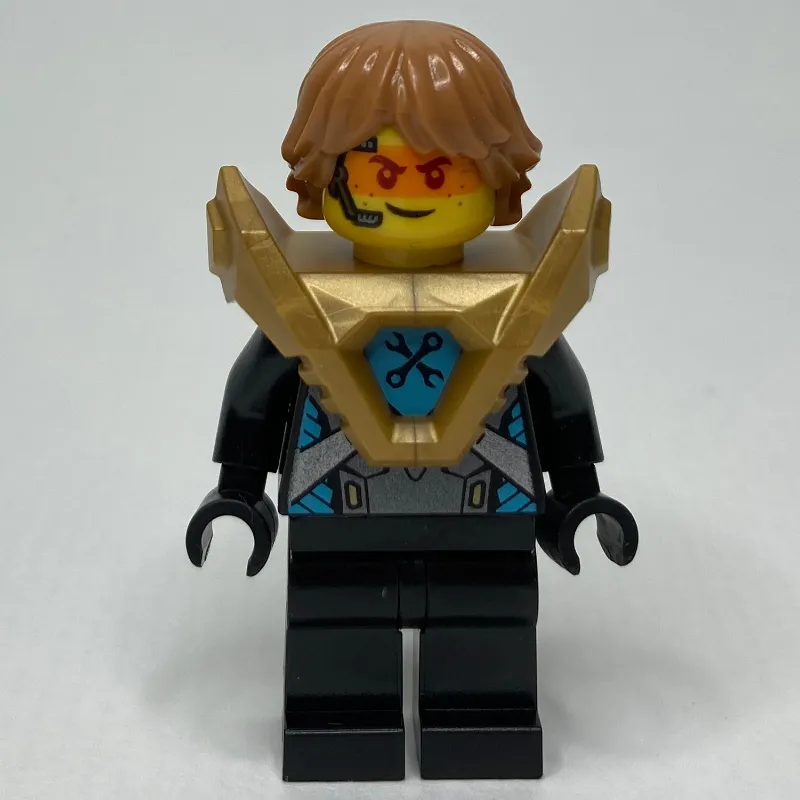 Robin Underwood with Hair and Shoulder Armor