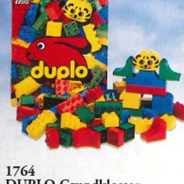 Birthday Building Set