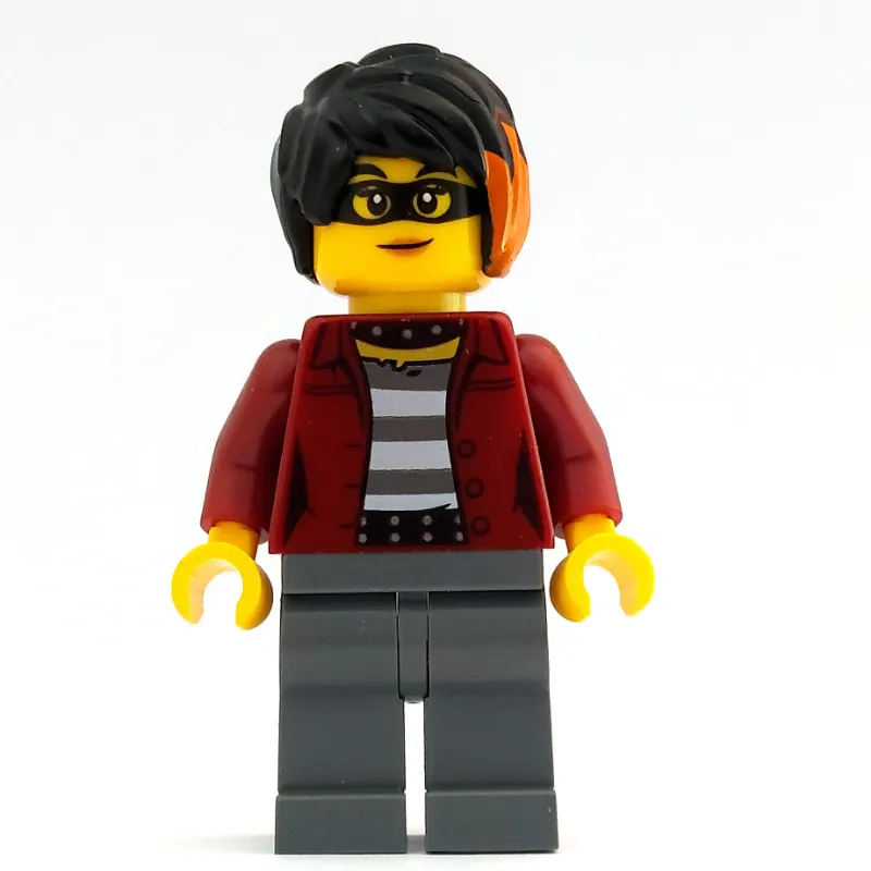 Criminal, Daisy Kaboom