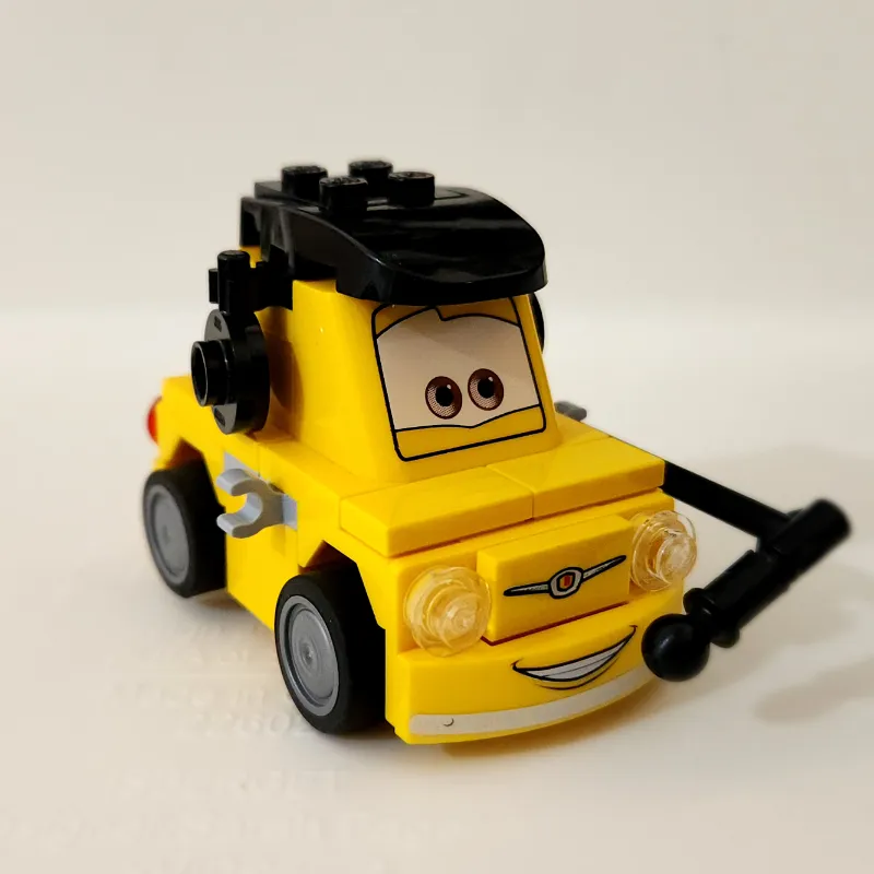 Luigi (Cars), Headset