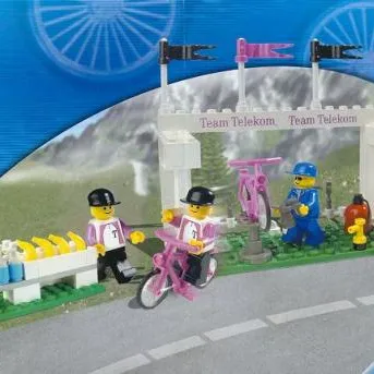 Service Team - 2 Bikers with Service Tools