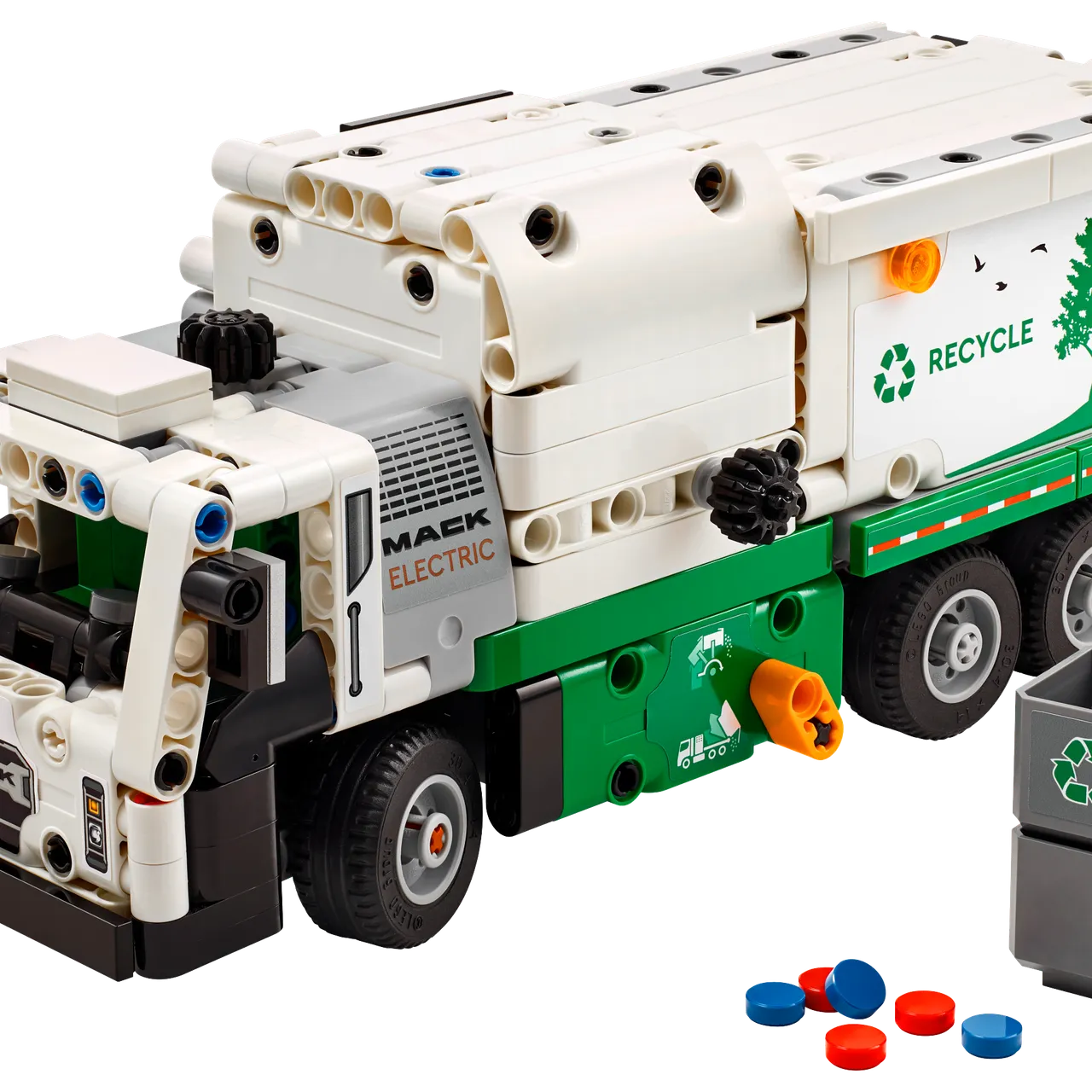 Mack LR Electric Garbage Truck