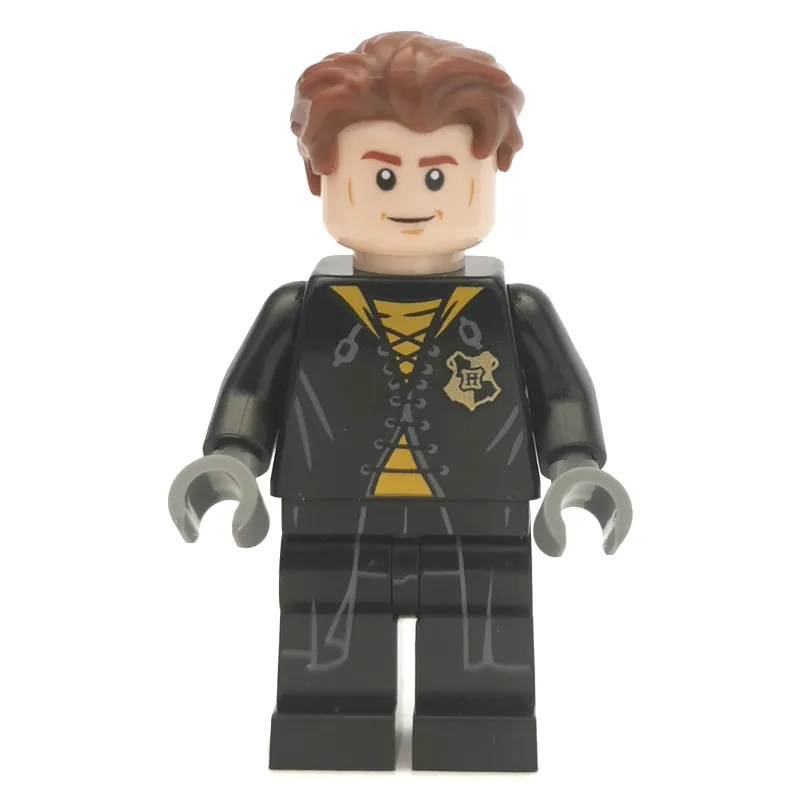 Cedric Diggory, Long Black Robe over Yellow Shirt, Shirt Tails