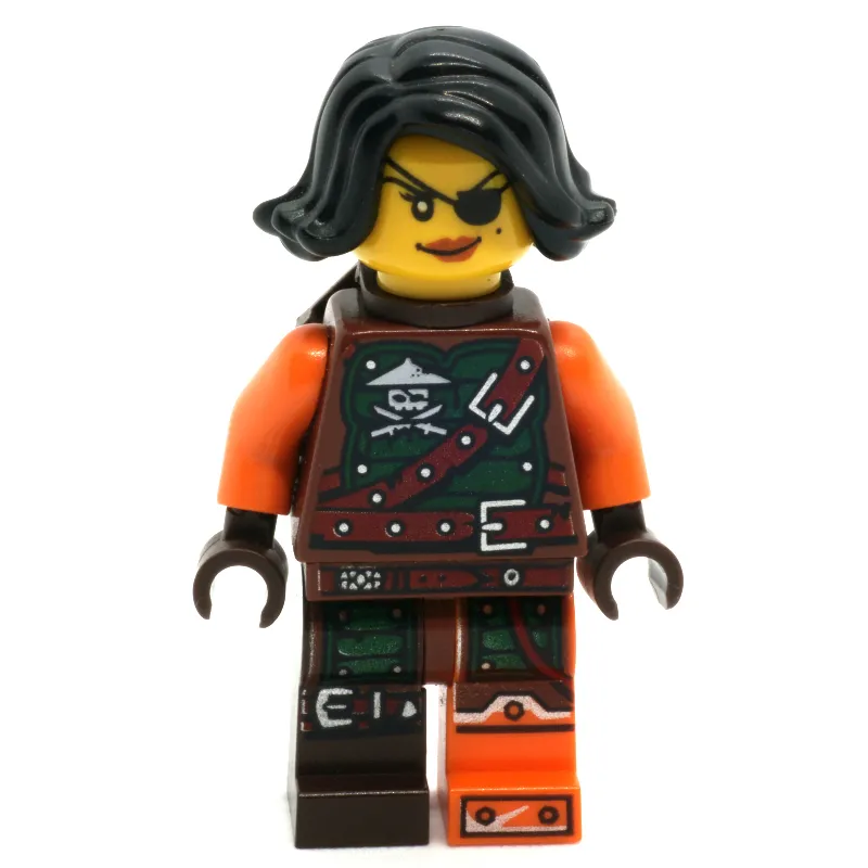 Cyren in Belt Outfit with Scabbard