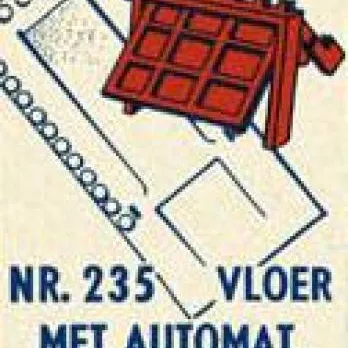 Garage Plate and Door (White Base and Door Frame)