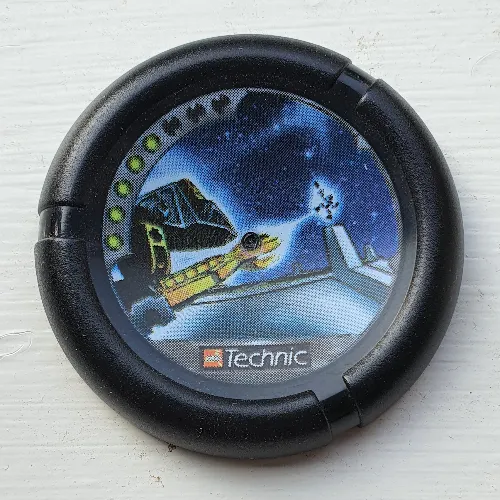 Large Figure Throwing Disk, Jet / Judge, 5 Pips, Shooting Beam at Bot Print