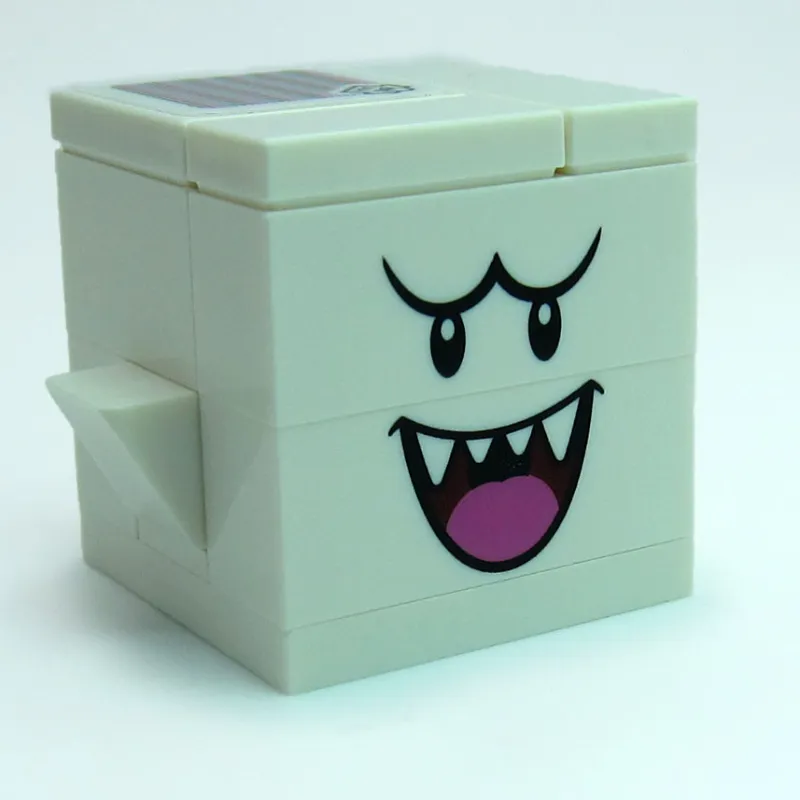 Boo, Dark Pink Tongue