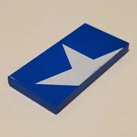 Tile 2 x 4 with Half White Star print