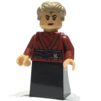 Morgan Elsbeth, Shirt