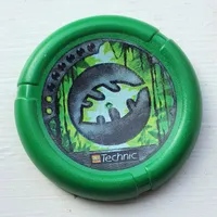 Large Figure Throwing Disk, Amazon / Jungle, 2 Pips, Leaf Logo Print