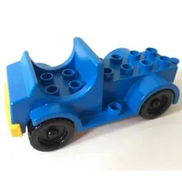 Duplo Car with 2 x 4 Studs Bed and Running Boards