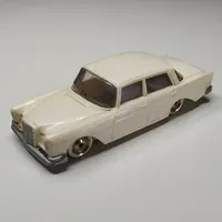 HO Scale Mercedes 220S