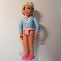 Belville Figure Fixed Elbows, Child, Female, Light Yellow Hair, Light Blue Top, Silver Horseshoe Necklace, Dark Pink Shoes