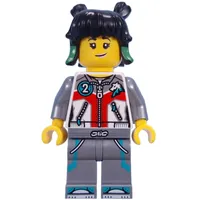 Mei, White and Flat Silver Suit