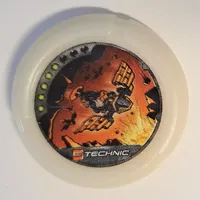 Large Figure Throwing Disk, Flare and Spark, 5 Pips, Flare Flying Print