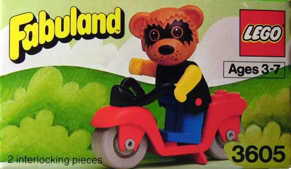 Ricky Racoon and his Scooter